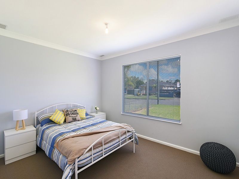 4 Kennedy Street, Gorokan NSW 2263