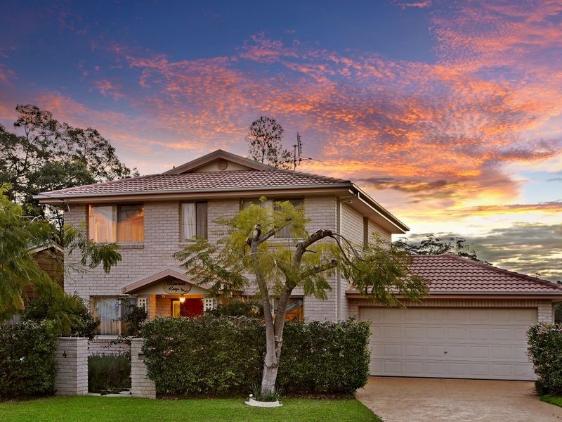 4 Mckellar Boulevard, Blue Haven NSW 2262