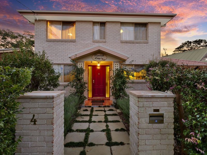 4 Mckellar Boulevard, Blue Haven NSW 2262