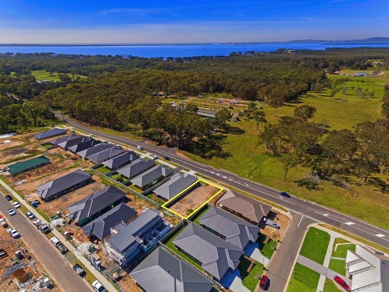 163 Johns Road, Wadalba NSW 2259