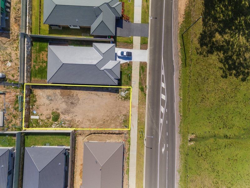 163 Johns Road, Wadalba NSW 2259