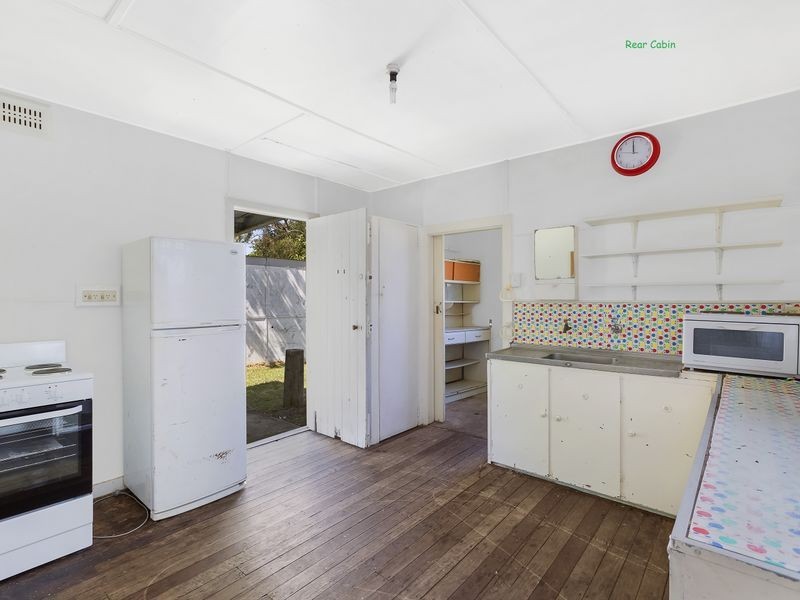 6 Victoria Avenue, Toukley NSW 2263