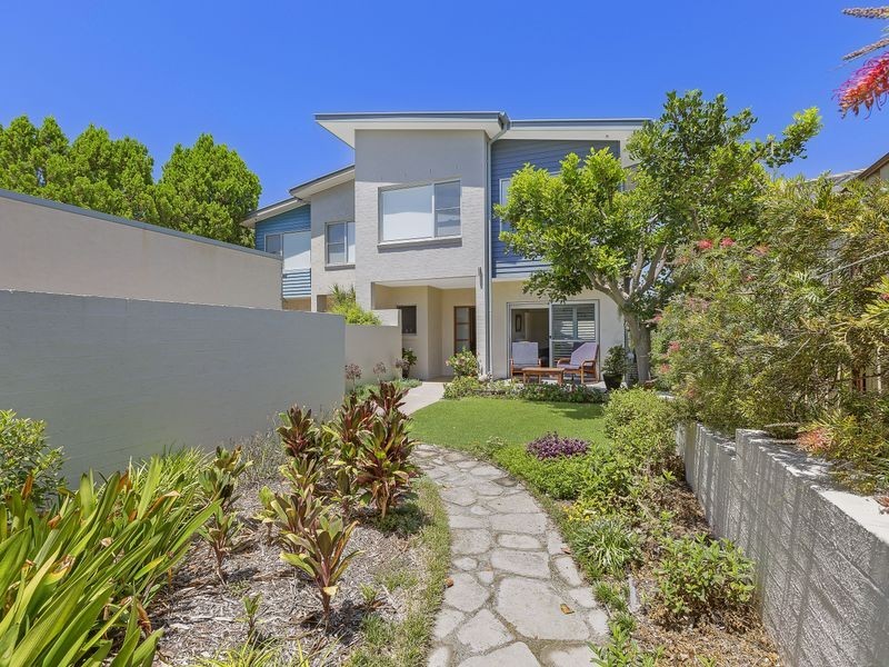 11 Moss Avenue, Toukley NSW 2263