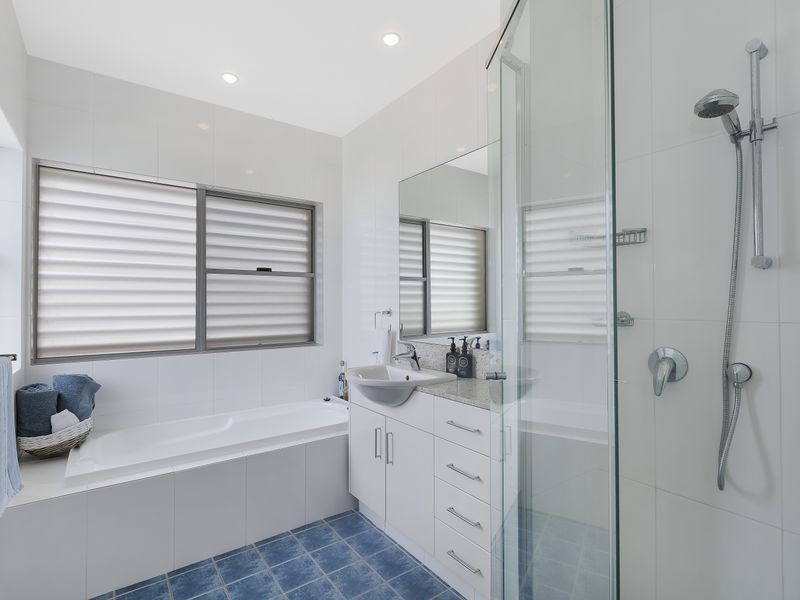 11 Moss Avenue, Toukley NSW 2263