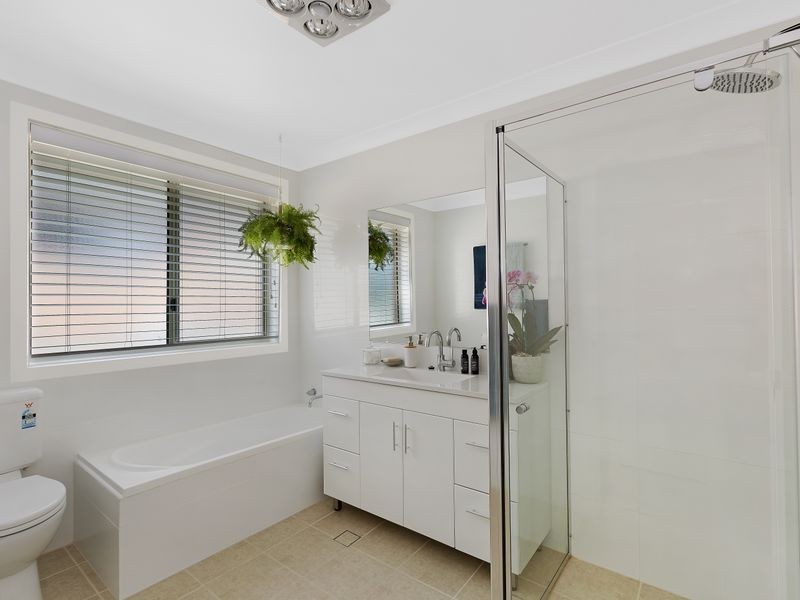 2/1 Eden Close, Kanwal NSW 2259