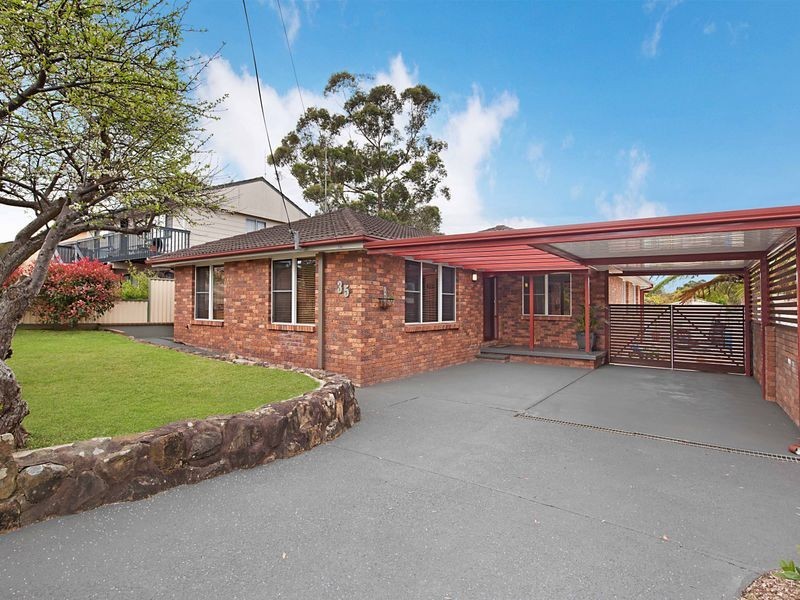 35 McCrea Boulevard, San Remo NSW 2262