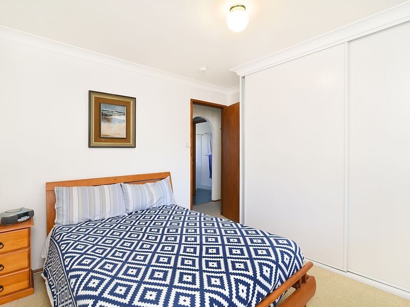 2 Carreela Close, Gorokan NSW 2263