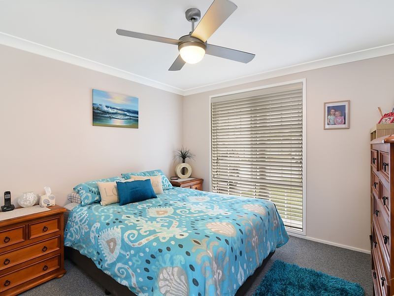 8 Parton Close, Buff Point NSW 2262