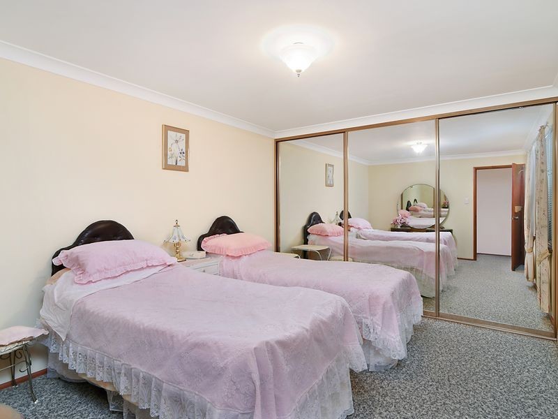 12 Yaralla Road, Toukley NSW 2263