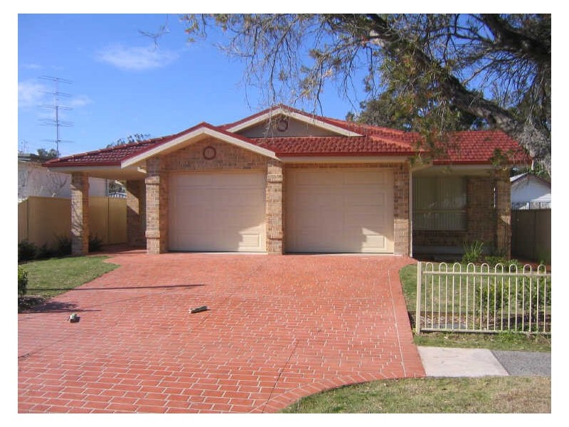 27 Canton Beach Road, Toukley NSW 2263