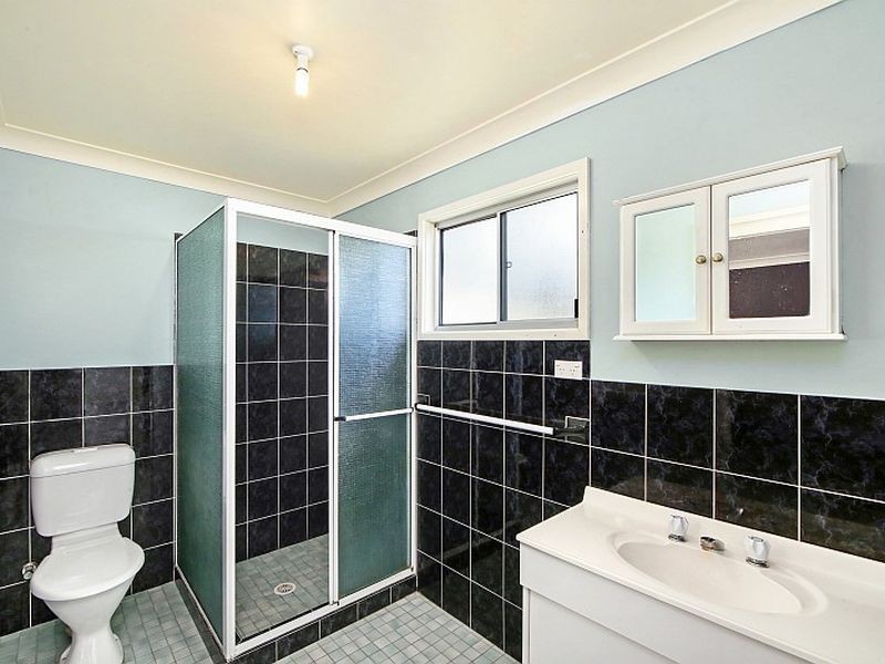 22 Inderan Avenue, Lake Haven NSW 2263