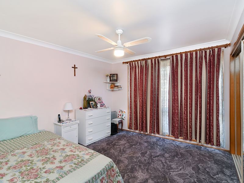 1/3 Bromley Court, Lake Haven NSW 2263