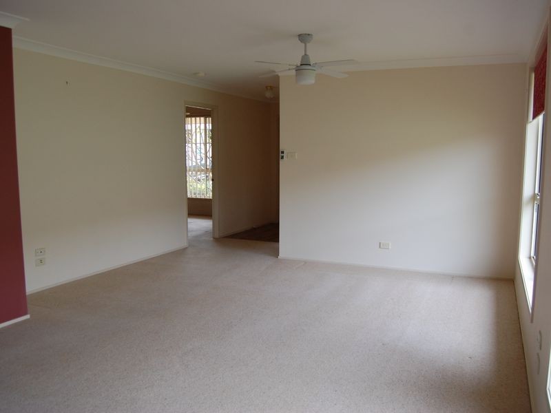 37 Lady Laurel Drive, Blue Haven NSW 2262