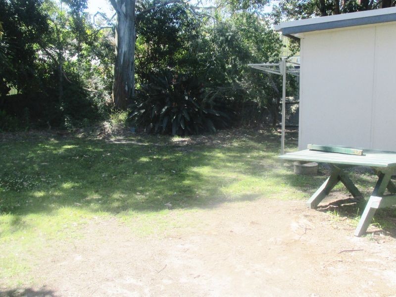 Flat/24 Holmes Ave, Toukley NSW 2263