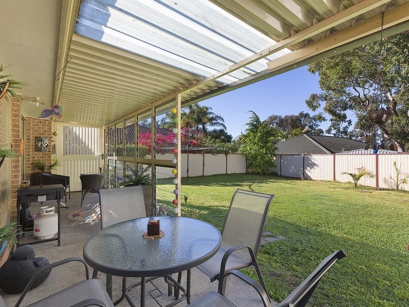10 Loch Close, Blue Haven NSW 2262