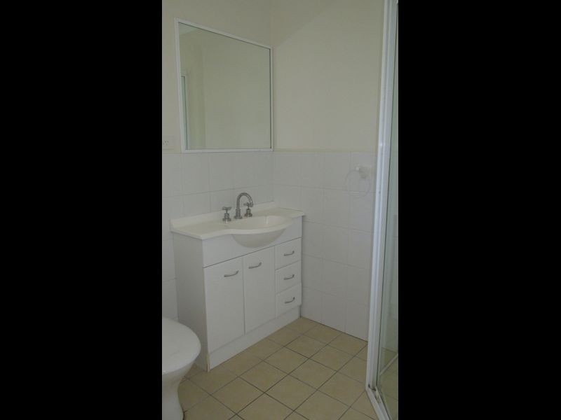 1/2 Jasmine Close, Canton Beach NSW 2263