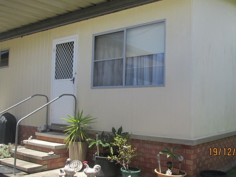 4/5 Third Ave, Toukley NSW 2263