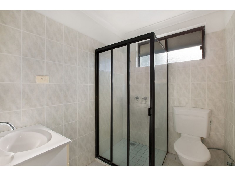 117 Vales Road, Mannering Park NSW 2259