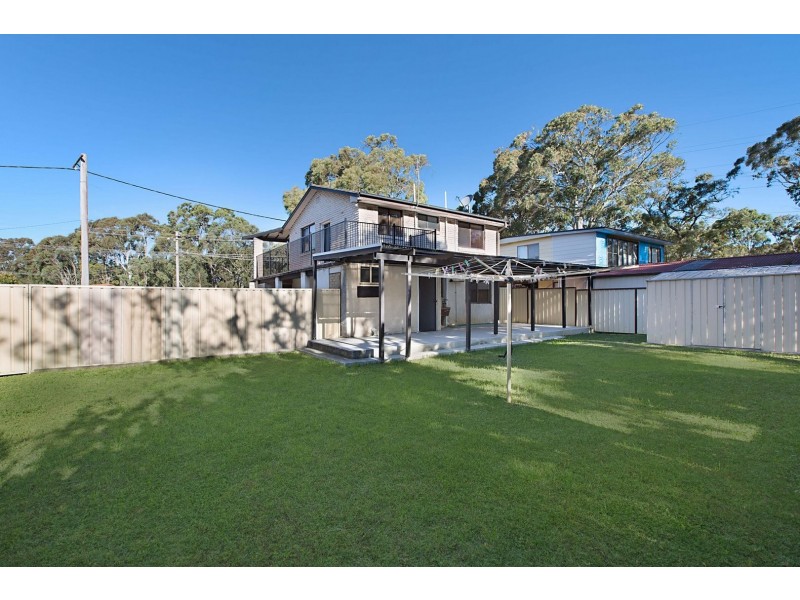 117 Vales Road, Mannering Park NSW 2259