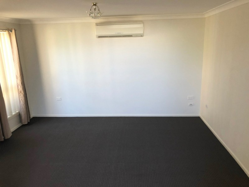 4 Regent Street, Buff Point NSW 2262