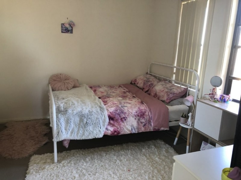 4/10 Harry Close, Blue Haven NSW 2262