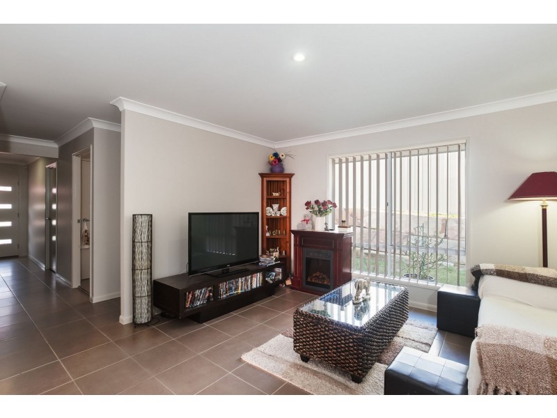 23 Manchurian Way, Wadalba NSW 2259