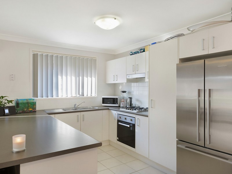 54 Waterside Drive, Woongarrah NSW 2259