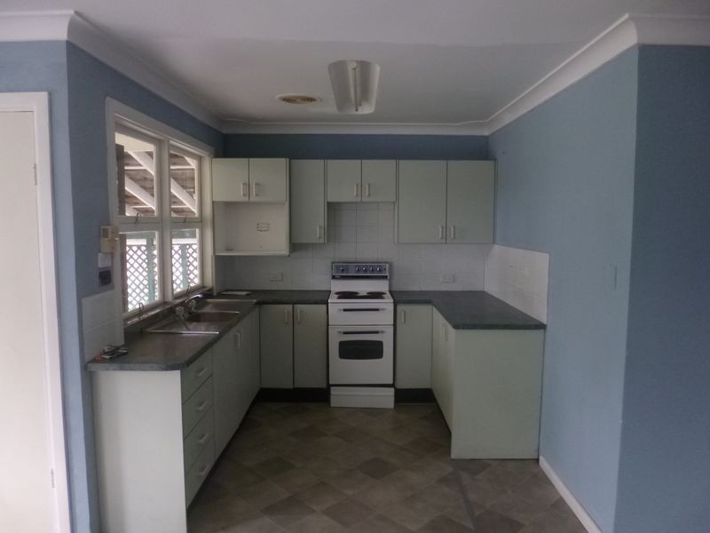 6 Inderan Avenue, Lake Haven NSW 2263