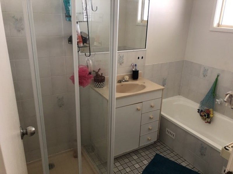 16 Merinda Avenue, Charmhaven NSW 2263