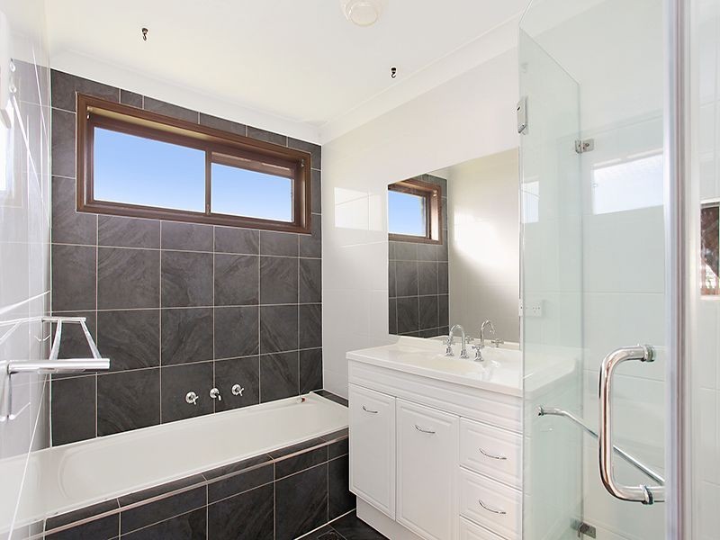 4 Buckland Avenue, Kanwal NSW 2259