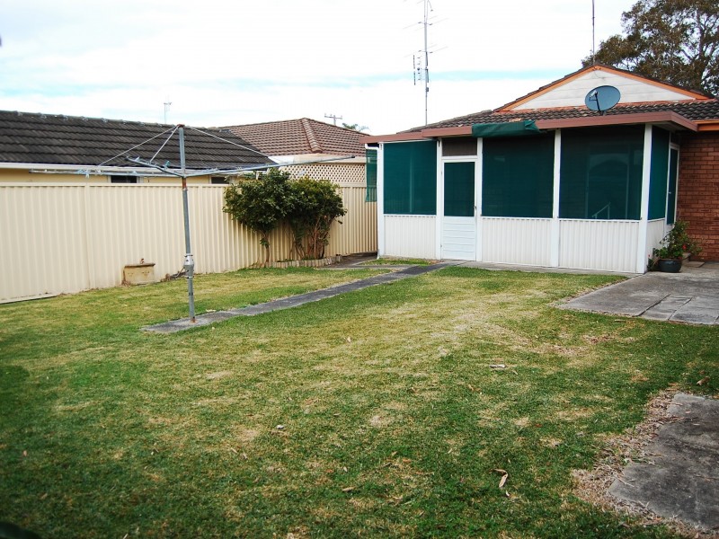 30 Second Avenue, Toukley NSW 2263
