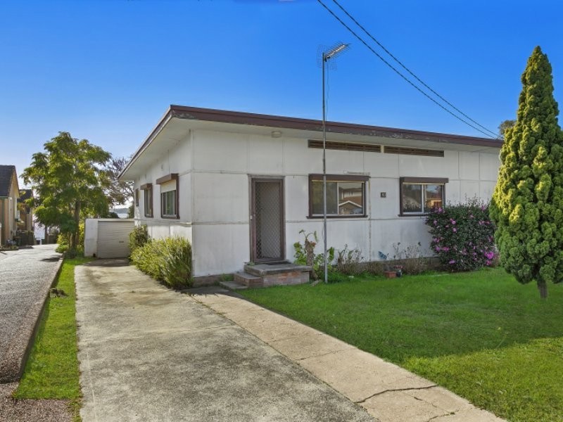 82 Main Road, Toukley NSW 2263
