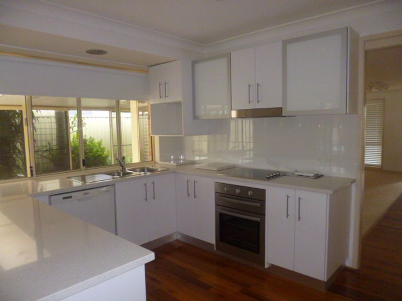 62 McCrea Boulevard, San Remo NSW 2262