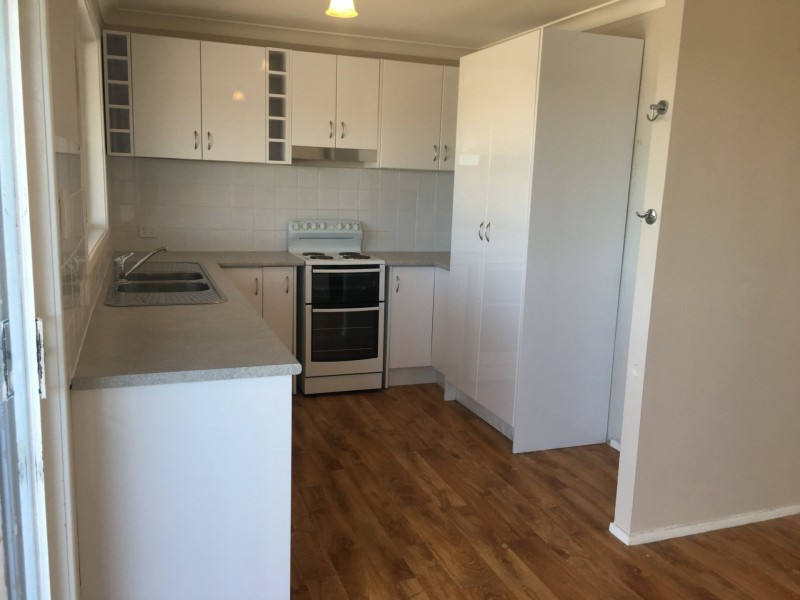 37 Woolana Avenue, Budgewoi NSW 2262