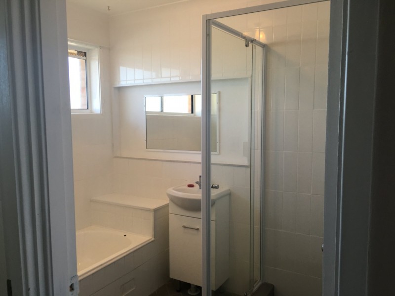 37 Woolana Avenue, Budgewoi NSW 2262