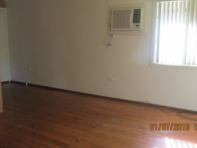 36 Natuna Avenue, Budgewoi NSW 2262