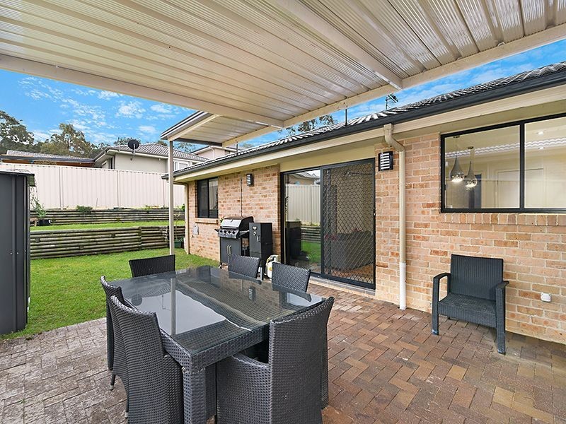 11 Kelat Avenue, Wadalba NSW 2259