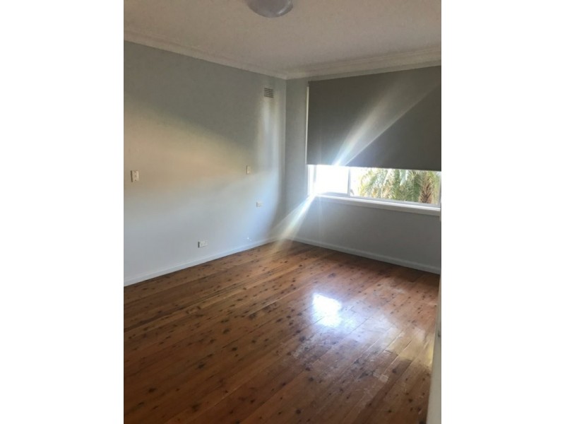 16 Crown Street, Toukley NSW 2263