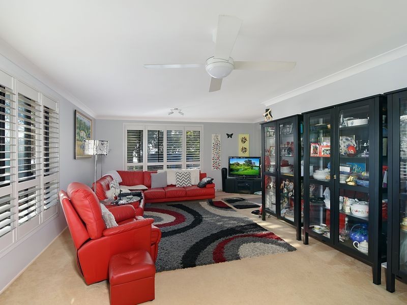 30 Malvina Parade, Gorokan NSW 2263