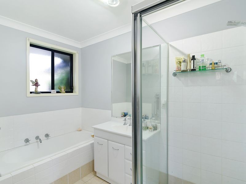 30 Malvina Parade, Gorokan NSW 2263