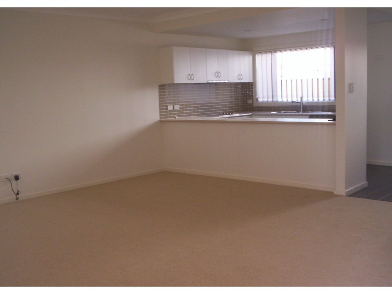 2/23 Crown Street, Toukley NSW 2263