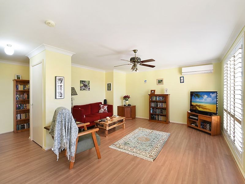 2/26 Courigal Drive, Lake Haven NSW 2263