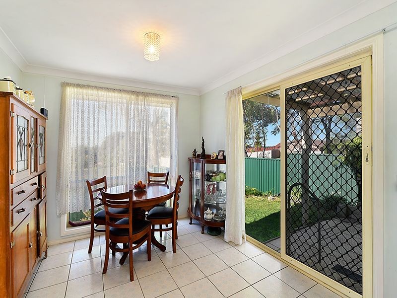 2/26 Courigal Drive, Lake Haven NSW 2263
