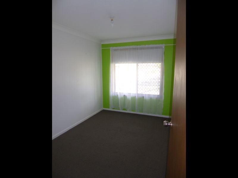 5 Penguin Road, Blue Haven NSW 2262