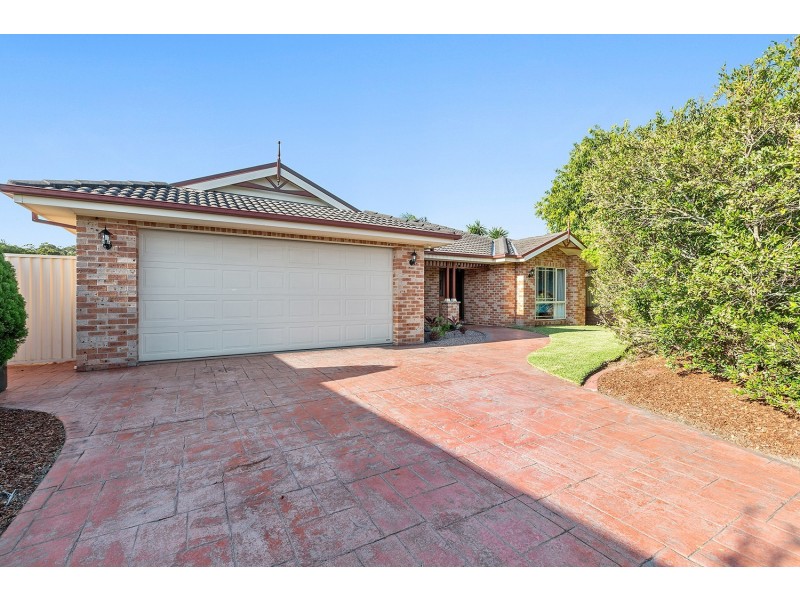 4 Lavender Place, Woongarrah NSW 2259