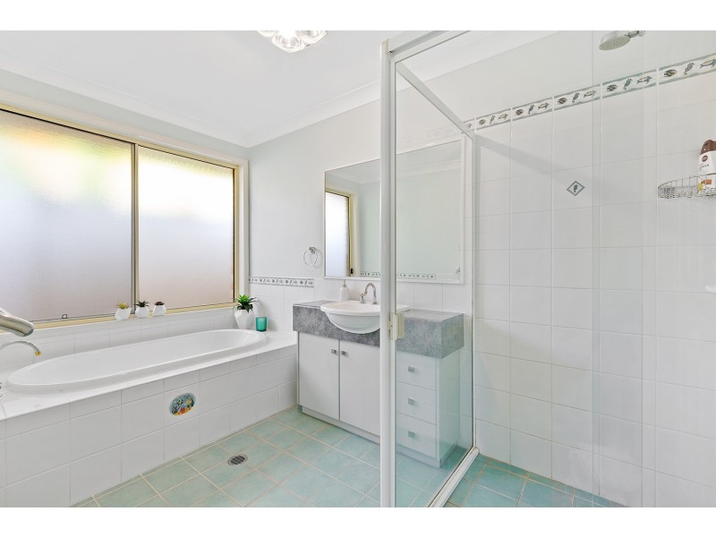 4 Lavender Place, Woongarrah NSW 2259