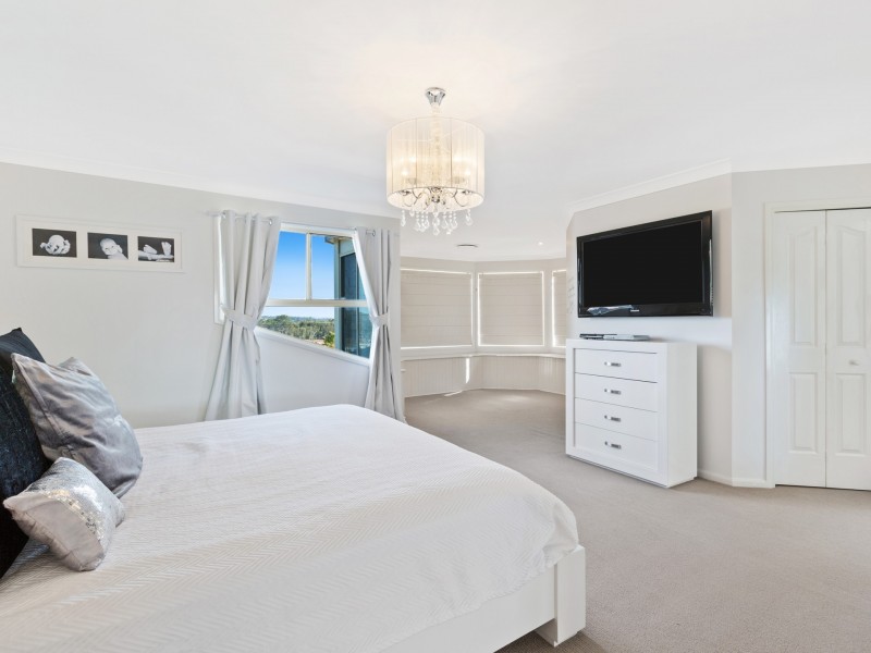 50 Piper Drive, Hamlyn Terrace NSW 2259