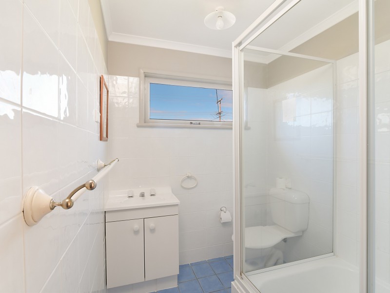 101 Natuna Avenue, Budgewoi NSW 2262