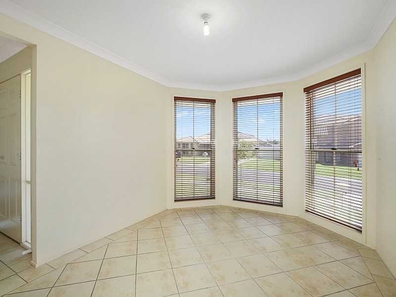1 Fernlee Court, Woongarrah NSW 2259