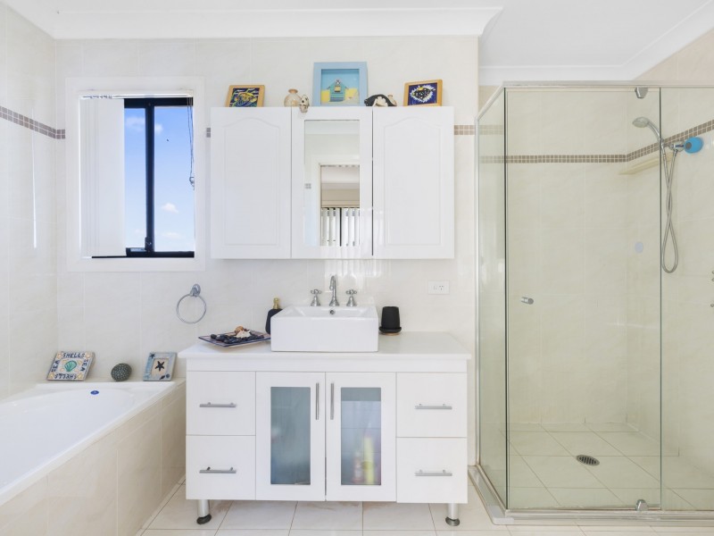 Hamlyn Terrace NSW 2259